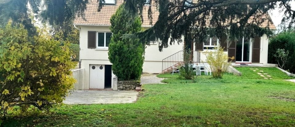 Maison 9 pièces de 180 m² à Brétigny-sur-Orge (91220)