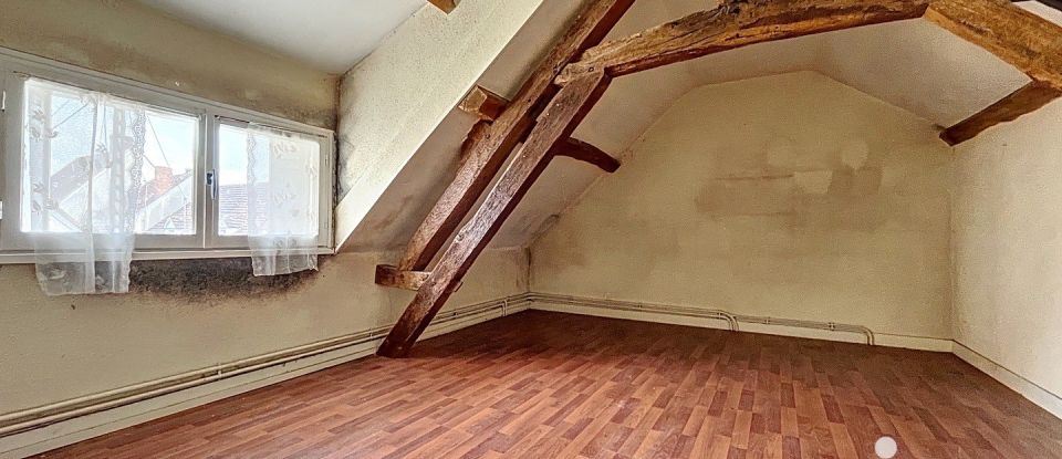 Maison de village 4 pièces de 72 m² à Autry-le-Châtel (45500)