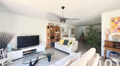 Maison 6 pièces de 130 m² à Sanary-sur-Mer (83110)