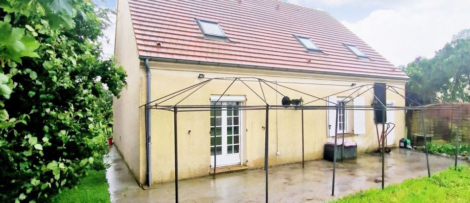 Maison 7 pièces de 149 m² à Puiseux-en-France (95380)