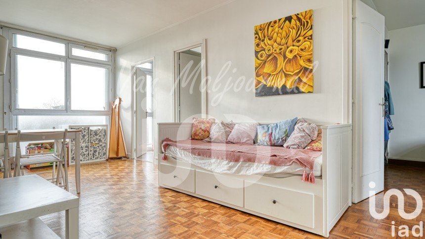 Apartment 3 rooms of 58 m² in Chatou (78400)