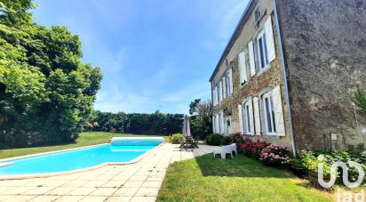 Country house 8 rooms of 291 m² in Saint-Germé (32400)