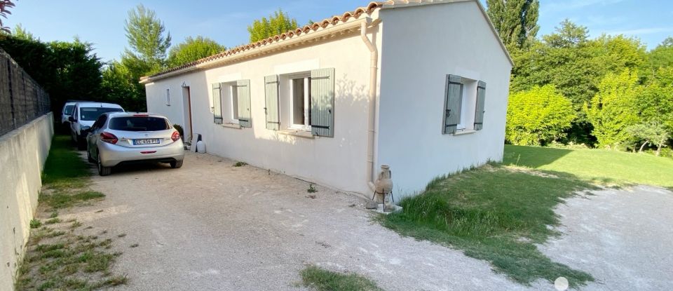 Maison 5 pièces de 128 m² à Mormoiron (84570)