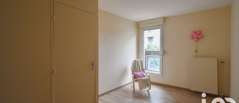 Apartment 5 rooms of 91 m² in Puteaux (92800)