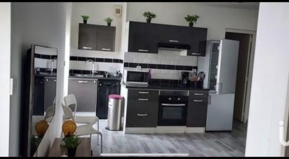 Appartement 2 pièces de 37 m² à Saint-Étienne (42000)