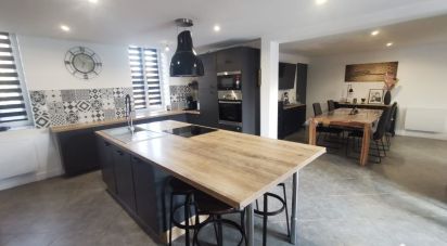 Maison 3 pièces de 110 m² à Rosult (59230)