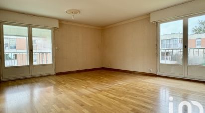 Apartment 3 rooms of 72 m² in Rennes (35700)