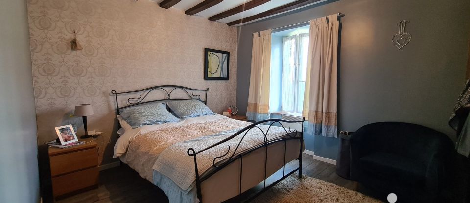 Country house 5 rooms of 105 m² in Dompierre-les-Églises (87190)