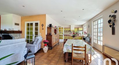 Traditional house 5 rooms of 128 m² in Montaigut-le-Blanc (63320)