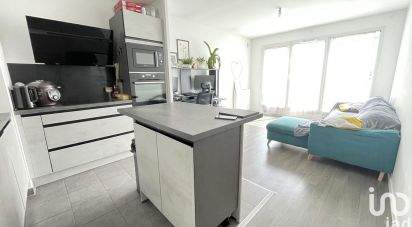 Apartment 3 rooms of 56 m² in Viry-Châtillon (91170)