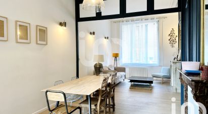 Apartment 4 rooms of 82 m² in Lille (59000)