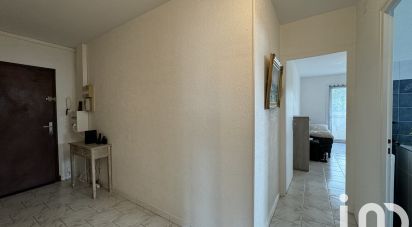 Apartment 2 rooms of 62 m² in Pau (64000)