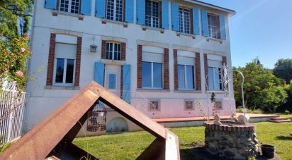 Maison 9 pièces de 181 m² à Castelvieilh (65350)