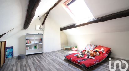 Maison 6 pièces de 300 m² à La Ville-du-Bois (91620)