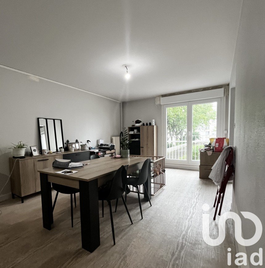 Appartement 4 pièces de 88 m² à Amiens (80000)