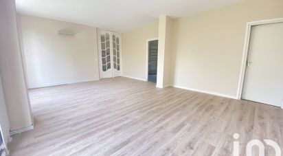 Demeure 13 pièces de 359 m² à Condé-Sainte-Libiaire (77450)