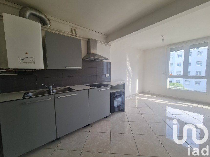 Appartement 4 pièces de 74 m² à Thionville (57100)