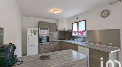 Maison 4 pièces de 111 m² à Bédarieux (34600)