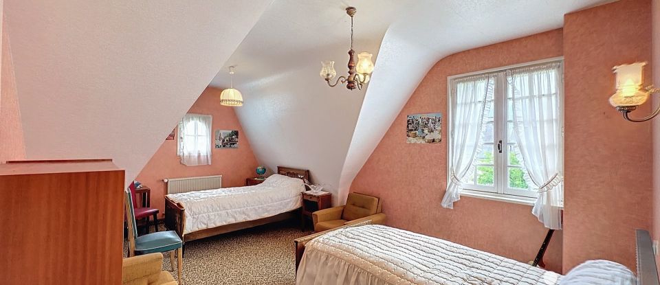 Traditional house 6 rooms of 134 m² in Trélivan (22100)