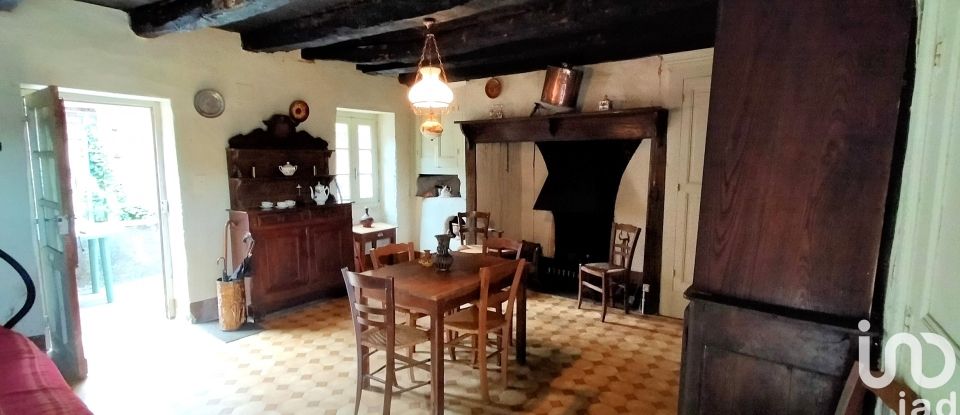 Village house 5 rooms of 105 m² in Lanzac (46200)