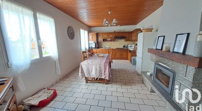 Maison traditionnelle 6 pièces de 154 m² à Bretteville-sur-Ay (50430)