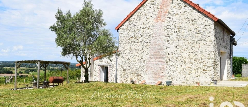 Country house 4 rooms of 120 m² in Mauges-sur-Loire (49410)