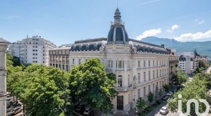 Apartment 4 rooms of 161 m² in Grenoble (38000)