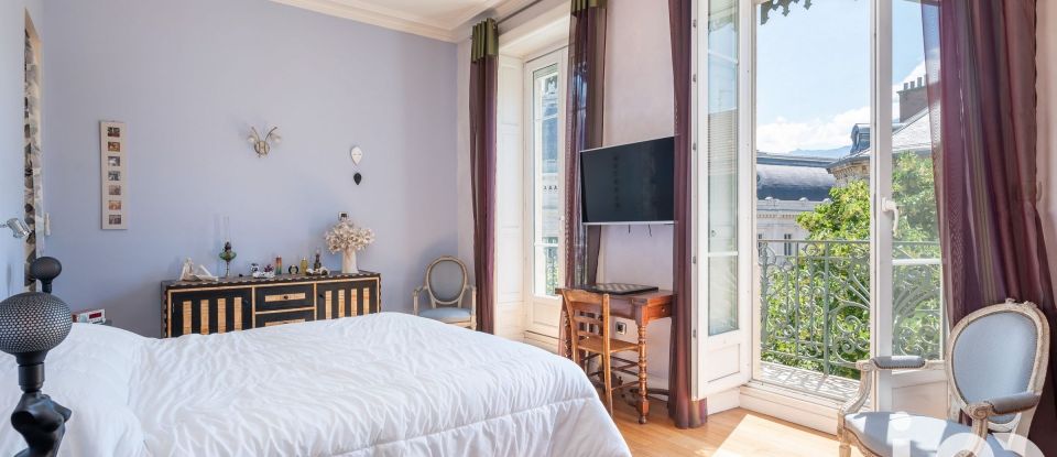 Appartement 4 pièces de 161 m² à Grenoble (38000)