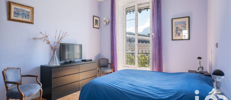 Appartement 4 pièces de 161 m² à Grenoble (38000)