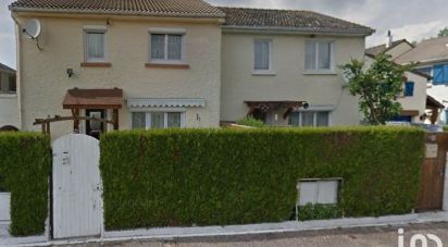 Maison 4 pièces de 75 m² à Saint-Pierre-du-Vauvray (27430)