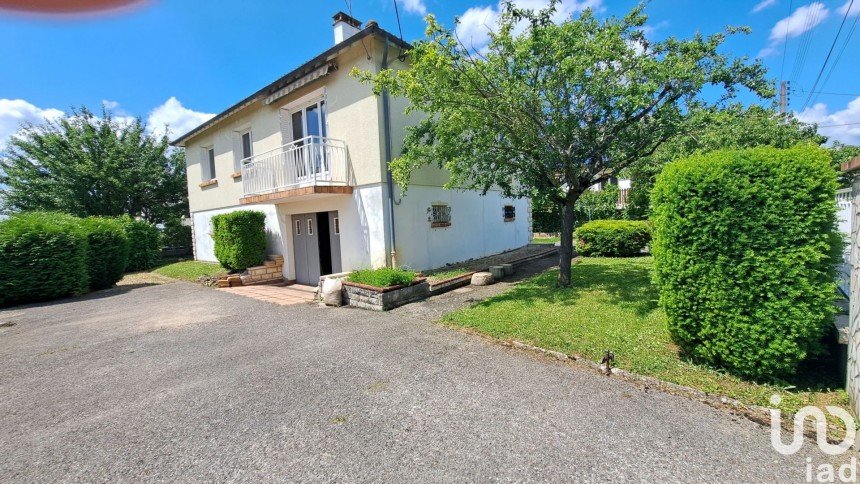 Maison 3 pièces de 67 m² à Charmoy (89400)