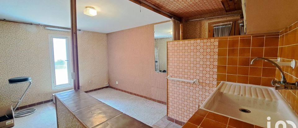 Maison 3 pièces de 67 m² à Charmoy (89400)