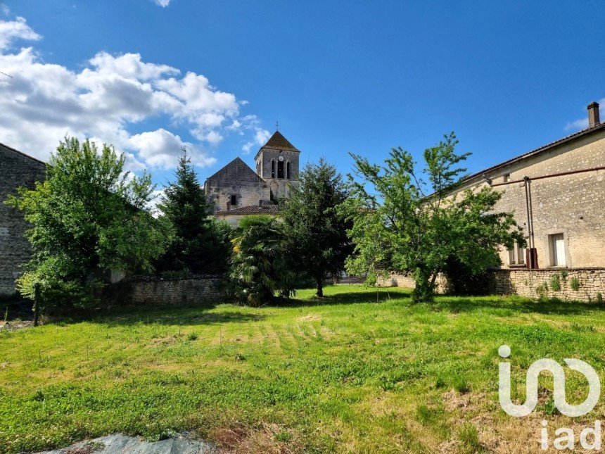 Terrain de 1 309 m² à Mérignac (16200)