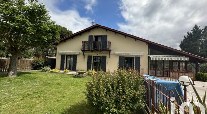 Maison traditionnelle 4 pièces de 170 m² à Sainte-Livrade-sur-Lot (47110)