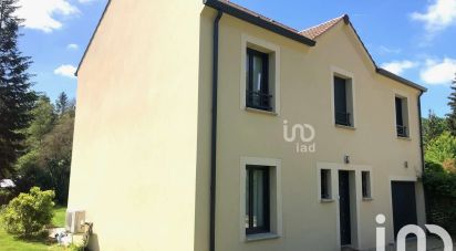 House 6 rooms of 107 m² in Saint-Hilarion (78125)