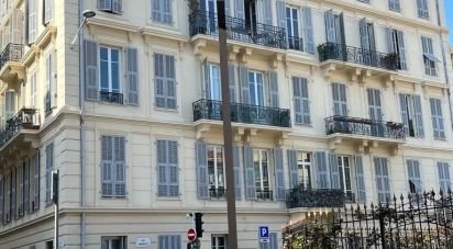 Appartement 3 pièces de 57 m² à Nice (06000)