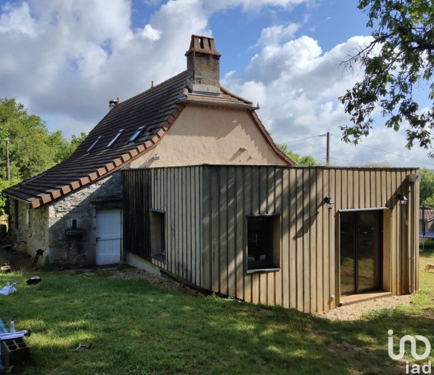 Maison 6 pièces de 126 m² à Brengues (46320)