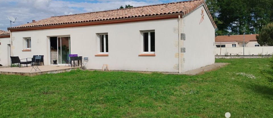 Maison 5 pièces de 106 m² à Casteljaloux (47700)