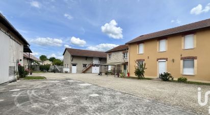 Country house 7 rooms of 201 m² in Auve (51800)