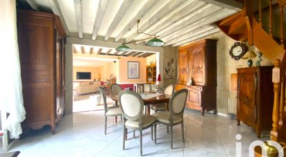 Country house 6 rooms of 250 m² in Mansigné (72510)