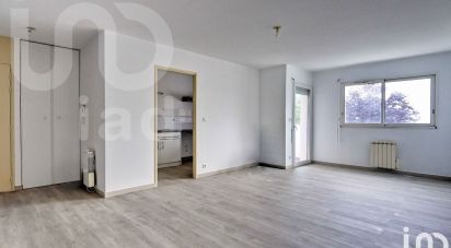 Apartment 3 rooms of 67 m² in Villenave-d'Ornon (33140)