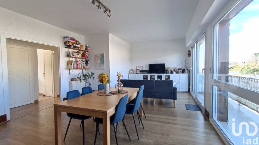 Appartement 4 pièces de 101 m² à Vannes (56000)