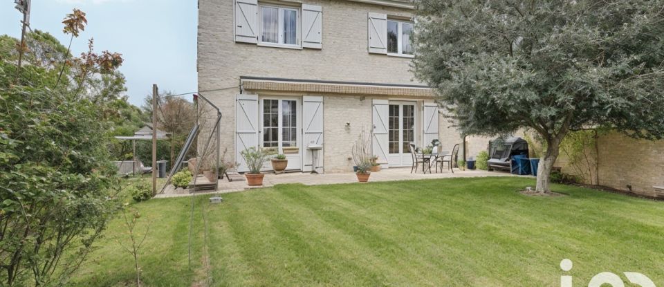 Maison 5 pièces de 103 m² à Dammarie-les-Lys (77190)