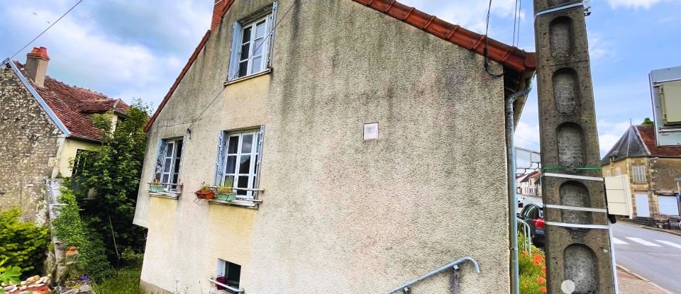 Maison 2 pièces de 65 m² à Donzy (58220)