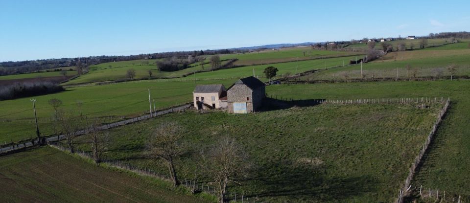 Maison 3 pièces de 76 m² à Tauriac-de-Naucelle (12800)