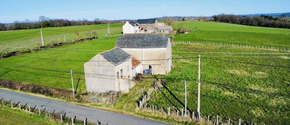 Maison 3 pièces de 76 m² à Tauriac-de-Naucelle (12800)