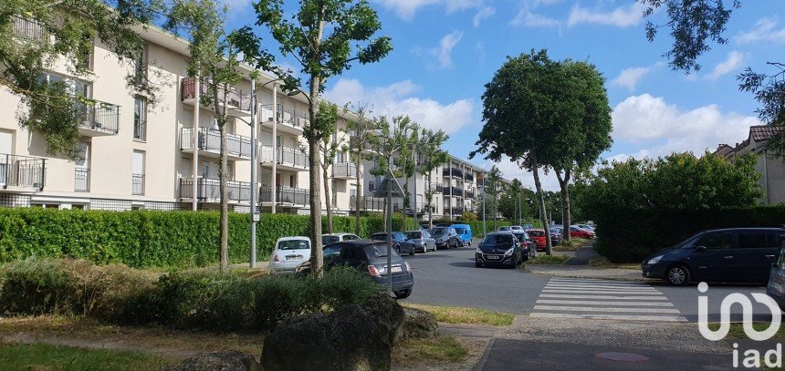 Appartement 2 pièces de 39 m² à Sainte-Geneviève-des-Bois (91700)