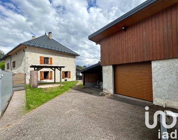 Maison 5 pièces de 113 m² à - (38660)