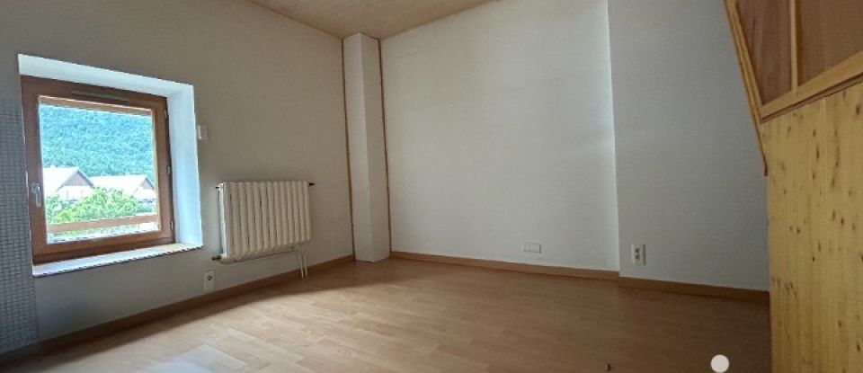 Maison 5 pièces de 113 m² à - (38660)