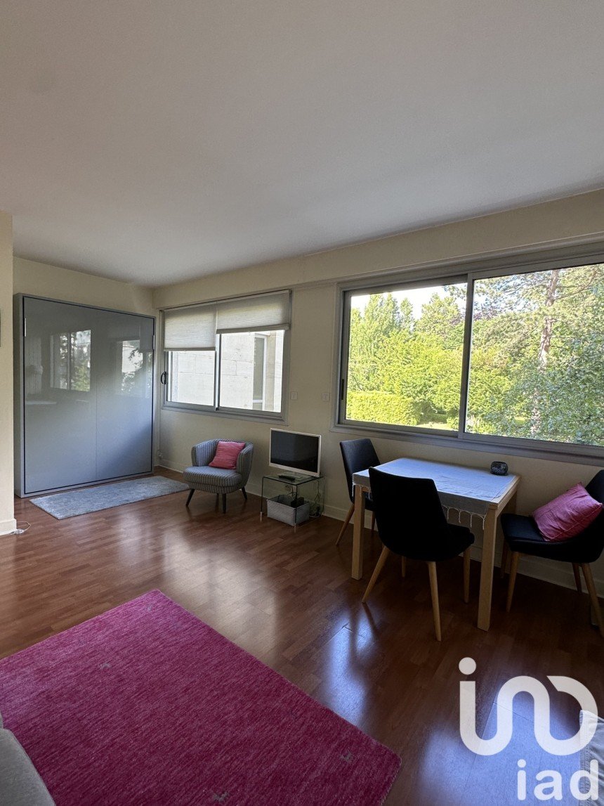 Studio 1 pièce de 32 m² à Montmorency (95160)